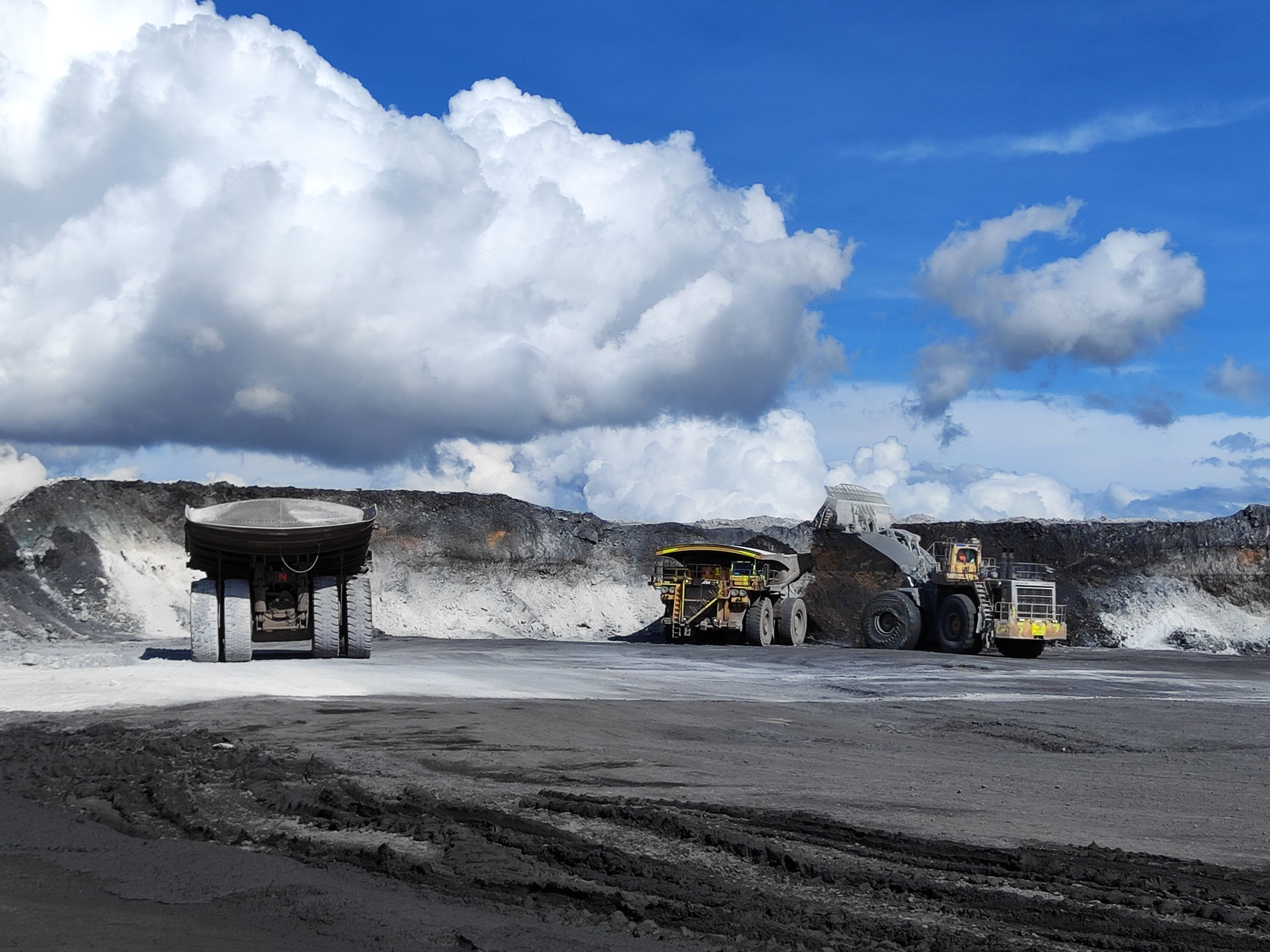 Surface mining equipment in an open-pit operation